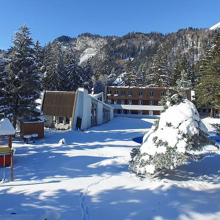 Hotel Grüsch Buitenkant foto