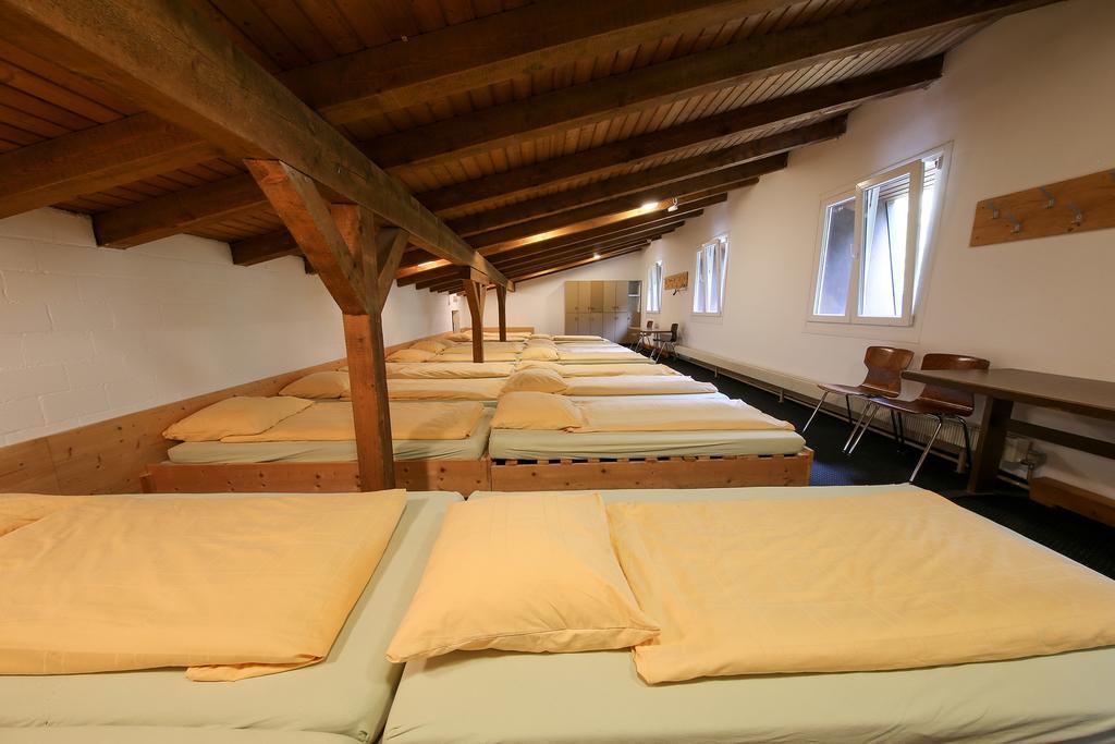 Hotel Grüsch Buitenkant foto